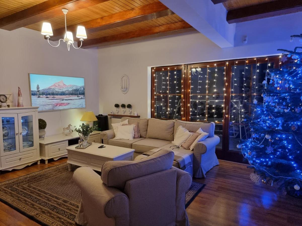 Naszjestwasz Villa Gorki Male  Luaran gambar