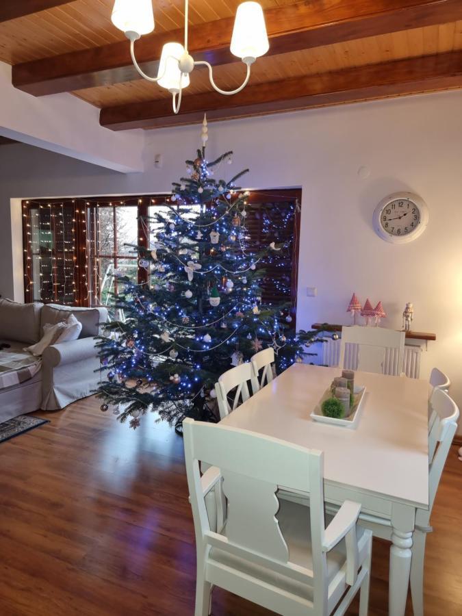 Naszjestwasz Villa Gorki Male  Luaran gambar