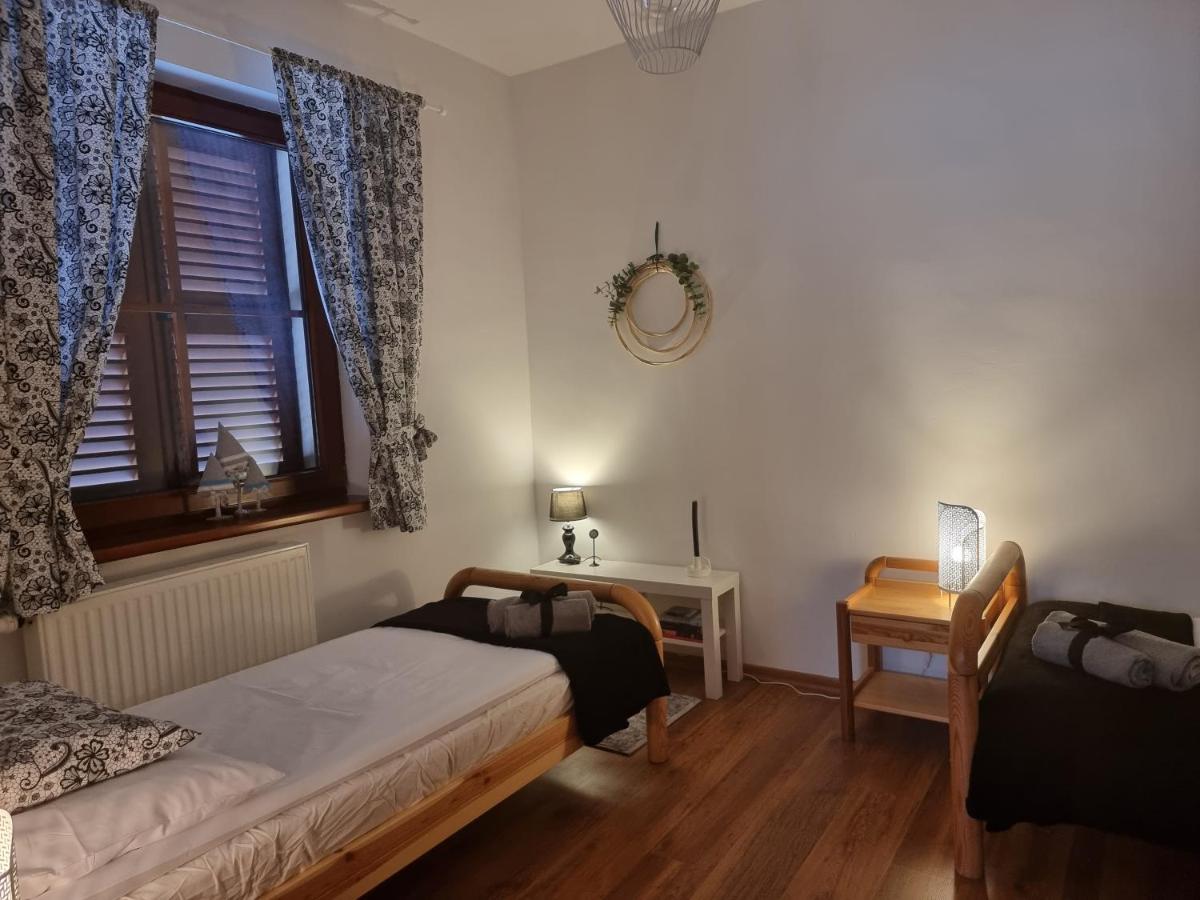 Naszjestwasz Villa Gorki Male  Luaran gambar