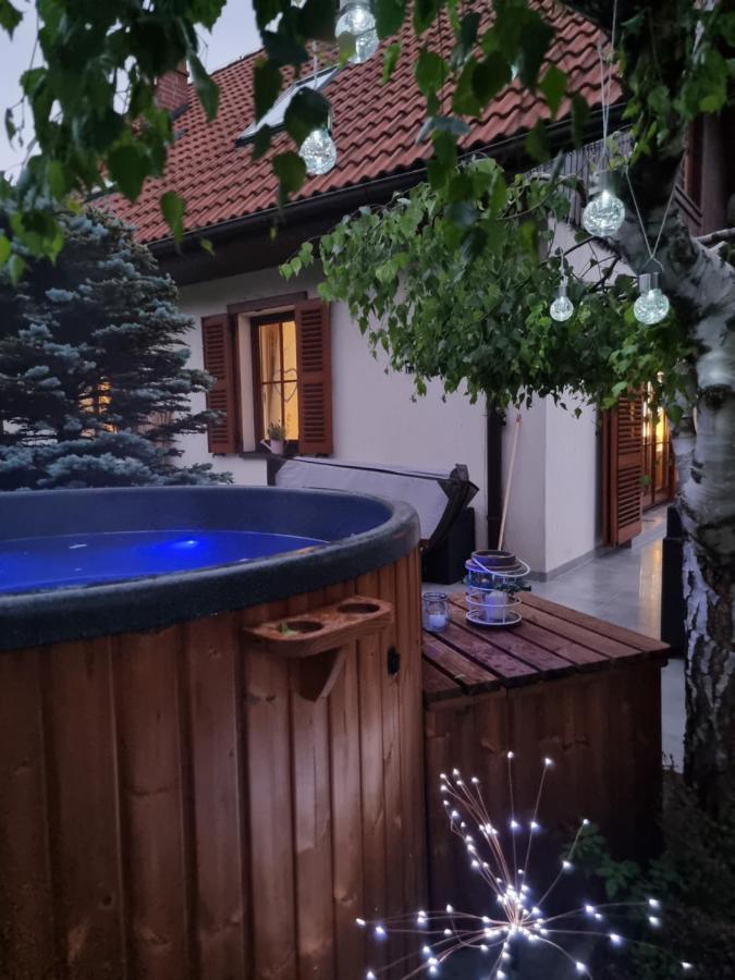 Naszjestwasz Villa Gorki Male  Luaran gambar